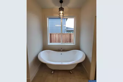 Lot F Cascade Mountain Dr, Dallas, OR 97338 - Photo 34