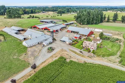 21303 S Central Point Rd, Oregon City, OR 97045 - Photo 4