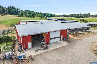 21303 S Central Point Rd, Oregon City, OR 97045 - Photo 32