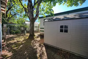 755 NE Circle Bl, Corvallis, OR 97330 - Photo 8