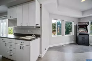 7002 Rainbow Dr SE, Salem, OR 97306 - Photo 28