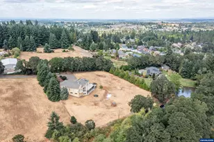 7002 Rainbow Dr SE, Salem, OR 97306 - Photo 46