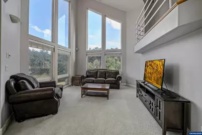 7002 Rainbow Dr SE, Salem, OR 97306 - Photo 10