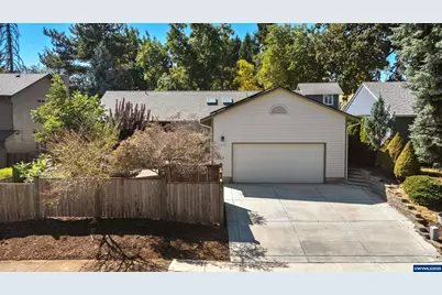 5573 Sugar Plum St SE, Salem, OR 97306 - Photo 2