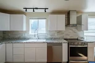 3161 31st Ave SE, Albany, OR 97322 - Photo 12