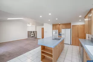 2603 Mountain View Dr SE, Albany, OR 97322 - Photo 12