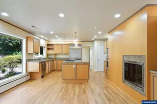 1215 10th Av SW, Albany, OR 97321 - Photo 18