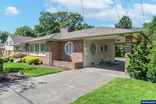 1215 10th Av SW, Albany, OR 97321 - Photo 4