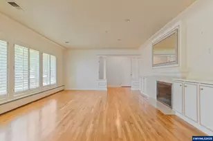 1215 10th Av SW, Albany, OR 97321 - Photo 8