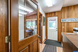 23547 Woods Creek Rd, Philomath, OR 97370 - Photo 32