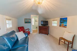 611 SW 27th Way, Lincoln City, OR 97367 - Photo 20