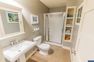 611 SW 27th Way, Lincoln City, OR 97367 - Photo 16