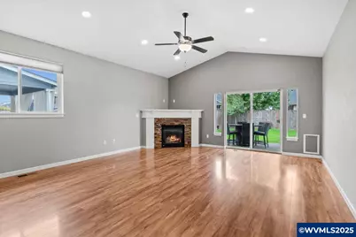 6068 NE Tuscan Lp, Albany, OR 97321 - Photo 6