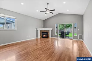 6068 NE Tuscan Lp, Albany, OR 97321 - Photo 6