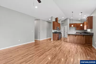 6068 NE Tuscan Lp, Albany, OR 97321 - Photo 10