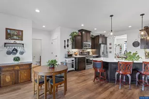 449 NE Pine St, Sublimity, OR 97385 - Photo 14