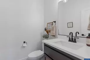 449 NE Pine St, Sublimity, OR 97385 - Photo 22