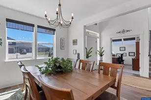 449 NE Pine St, Sublimity, OR 97385 - Photo 24