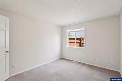 4729 Jade St NE, Salem, OR 97303 - Photo 36