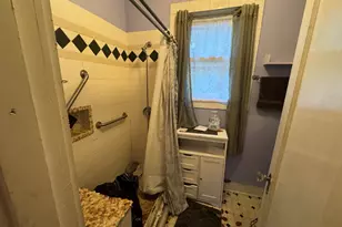 389 C St, Independence, OR 97351 - Photo 12