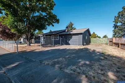 1128 29th Av, Sweet Home, OR 97386 - Photo 4