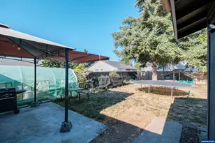 1128 29th Ave, Sweet Home, OR 97386 - Photo 32