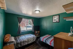 1128 29th Ave, Sweet Home, OR 97386 - Photo 28