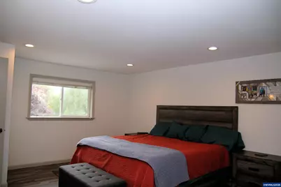 2511 Robinhood Ln NW, Albany, OR 97321 - Photo 18