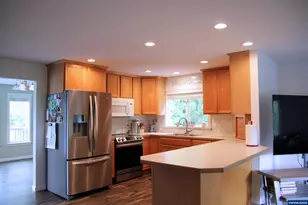 2511 Robinhood Ln NW, Albany, OR 97321 - Photo 4