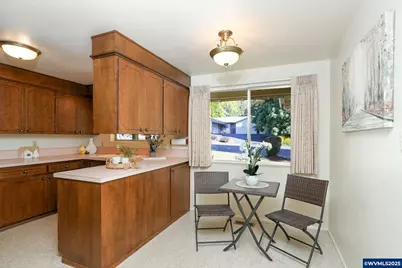 970 NW Conifer Bl, Corvallis, OR 97330 - Photo 12