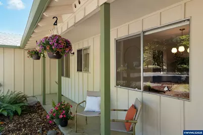 970 NW Conifer Bl, Corvallis, OR 97330 - Photo 36