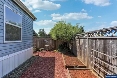 773 S Grice Lp, Jefferson, OR 97352 - Photo 34