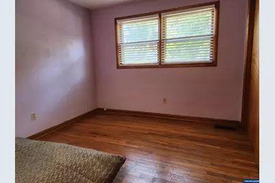 4081 Hawthorne NE Av, Salem, OR 97301 - Photo 10