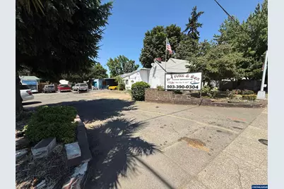 3297 River Rd N, Salem, OR 97303 - Photo 1