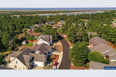 2157 Royal Saint Georges Dr, Florence, OR 97439 - Photo 38