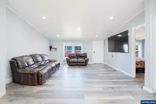 124 Carmel Dr, Aumsville, OR 97325 - Photo 4