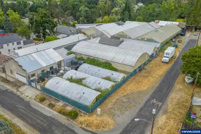 55 Q St, Cottage Grove, OR 97424 - Photo 1