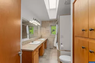 402 Northside Rd, Sutherlin, OR 97479 - Photo 32