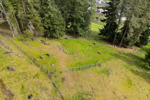 402 Northside Rd, Sutherlin, OR 97479 - Photo 10