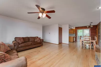 402 Northside Rd, Sutherlin, OR 97479 - Photo 22