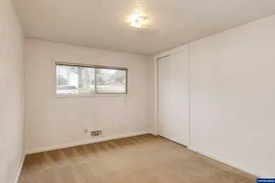 3030 Doughton St S St, Salem, OR 97302 - Photo 12