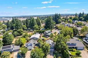 22754 SW Martin Ct, Sherwood, OR 97140 - Photo 6