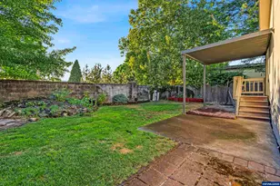 300 Western St SE, Albany, OR 97322 - Photo 28