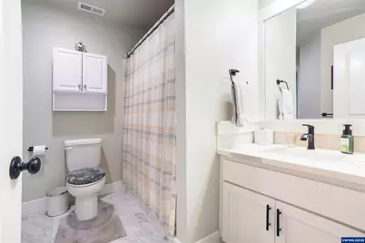 1176 Gwinn St E, Monmouth, OR 97361 - Photo 8