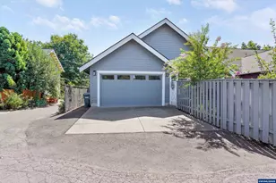 1176 Gwinn Street E, Monmouth, OR 97361 - Photo 48