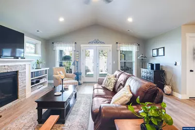 1176 Gwinn St E, Monmouth, OR 97361 - Photo 26