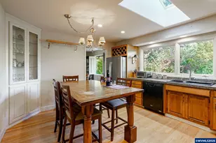 1445 Acacia Dr S, Salem, OR 97302 - Photo 14