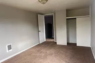 210 Hoyt St S, Salem, OR 97302 - Photo 8