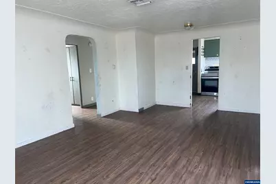 210 Hoyt St S, Salem, OR 97302 - Photo 4
