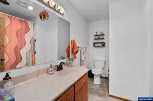 34501 Knox Butte Rd E, Albany, OR 97322 - Photo 16